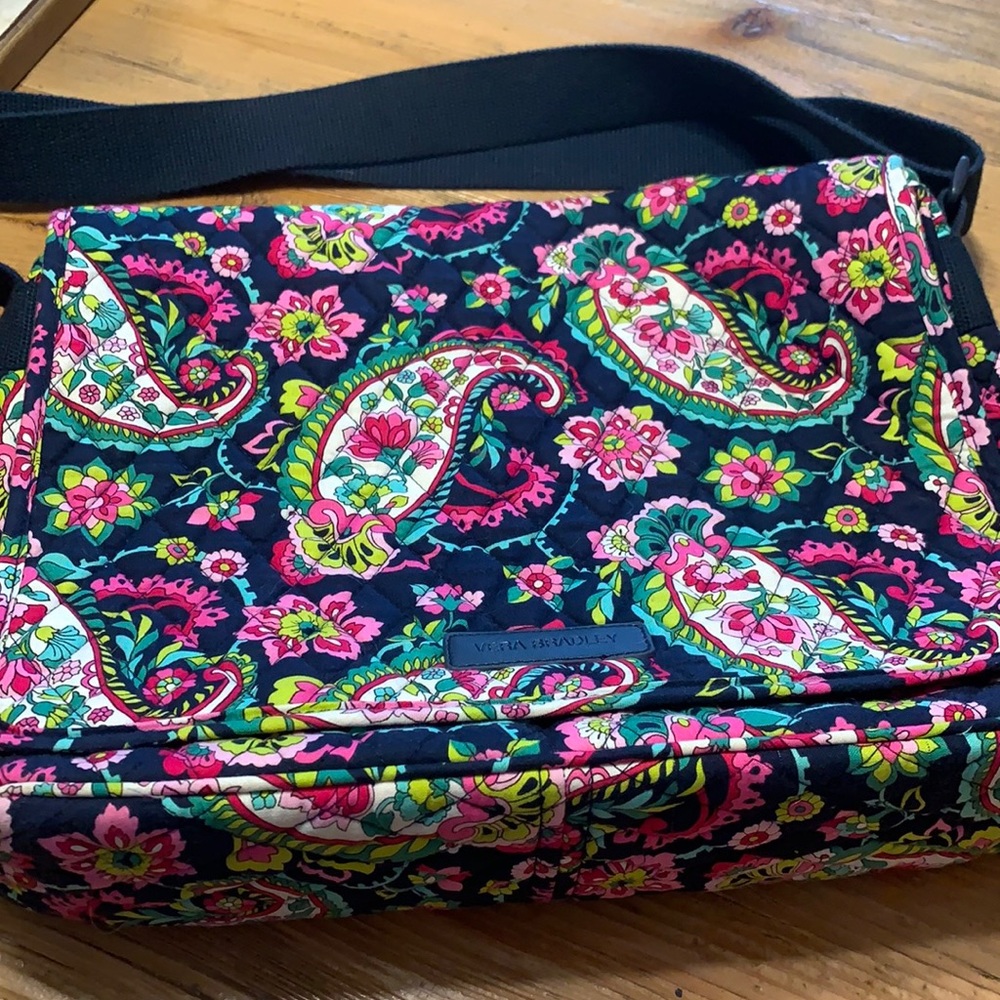 Navy blue Vera Bradley messenger bag